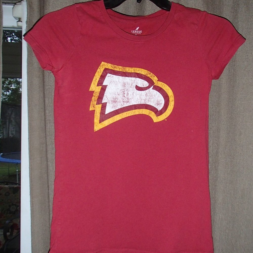 Winthrop University logo t-shirt